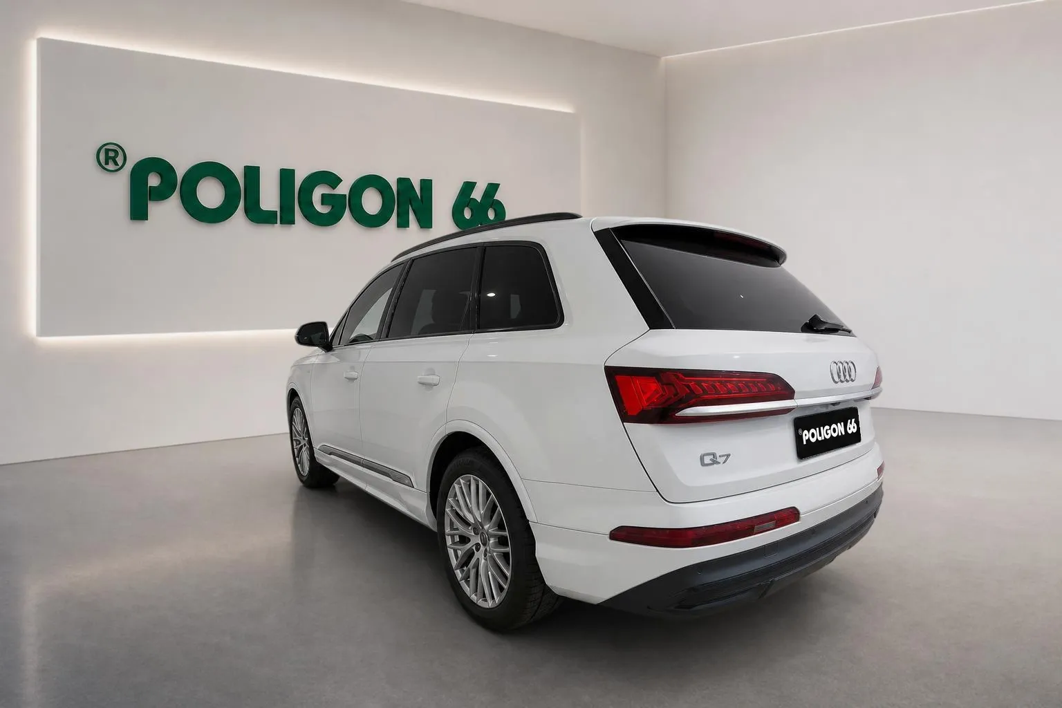 Zunanja slika - Audi Q7 - quattro 50 TDI S line-SAMO 80.252 KM-1 LASTNIK - 3