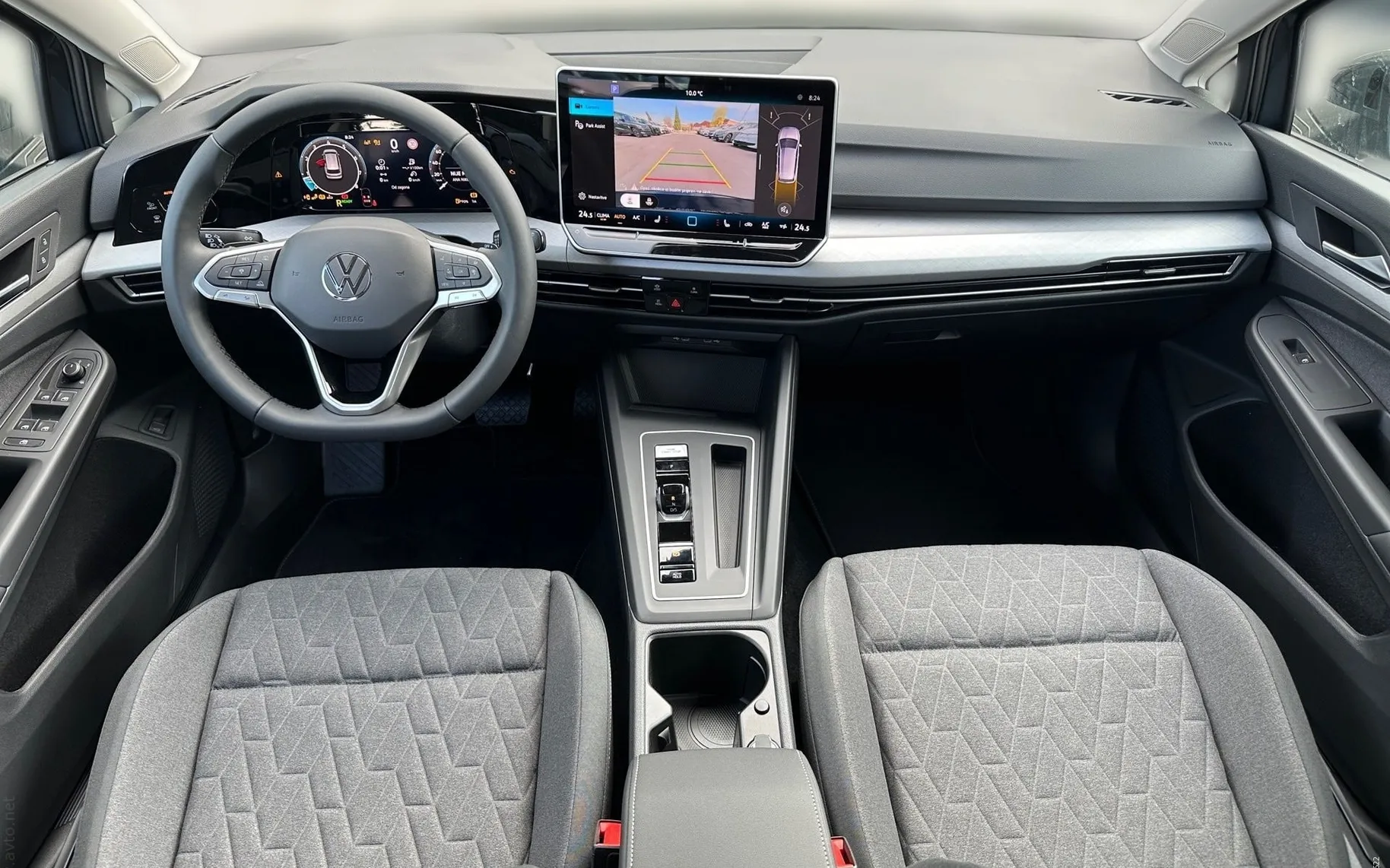 Notranja slika - Volkswagen Golf Variant - 1.5 eTSI 4All DSG... - 10