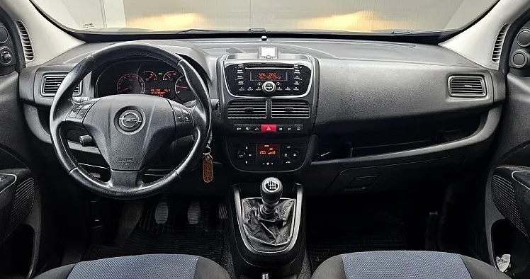 Zunanja slika - Opel Combo - 1.6 CDTI Maxi Cosmo +avt.klima+PDC+4X el.stekla - 9