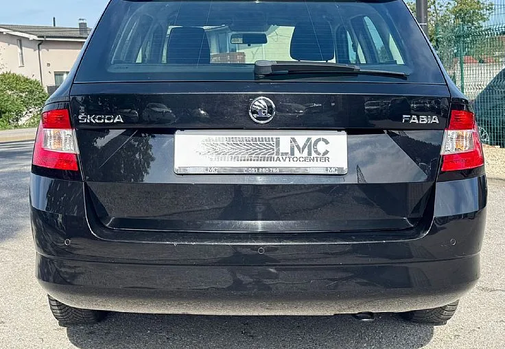 Zunanja slika - Škoda Fabia - Combi 1.2 TSI 90ks °PARK SENZORJI° KLIMA EL PAKET - 5