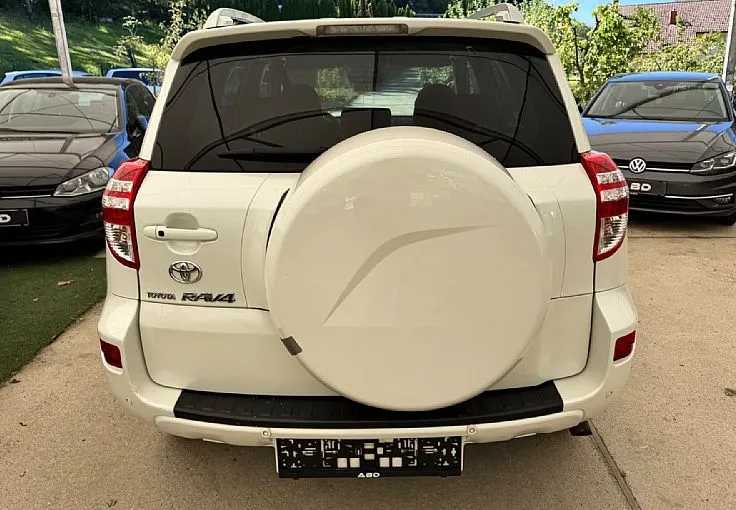 Zunanja slika - Toyota RAV4 - 4WD 2.2 D-4D Limited 1.LASTNIK LETNO JAMSTVO - 5
