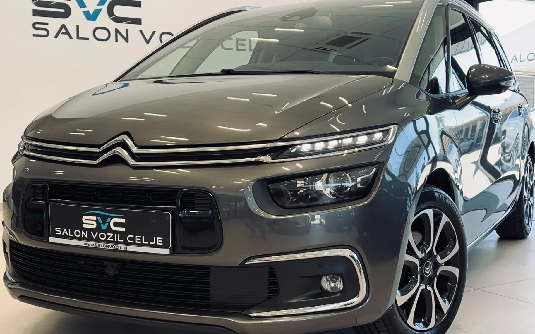 Zunanja slika - Citroën C4 - PURETECH 13 EAT8 SHINE PACK - 1
