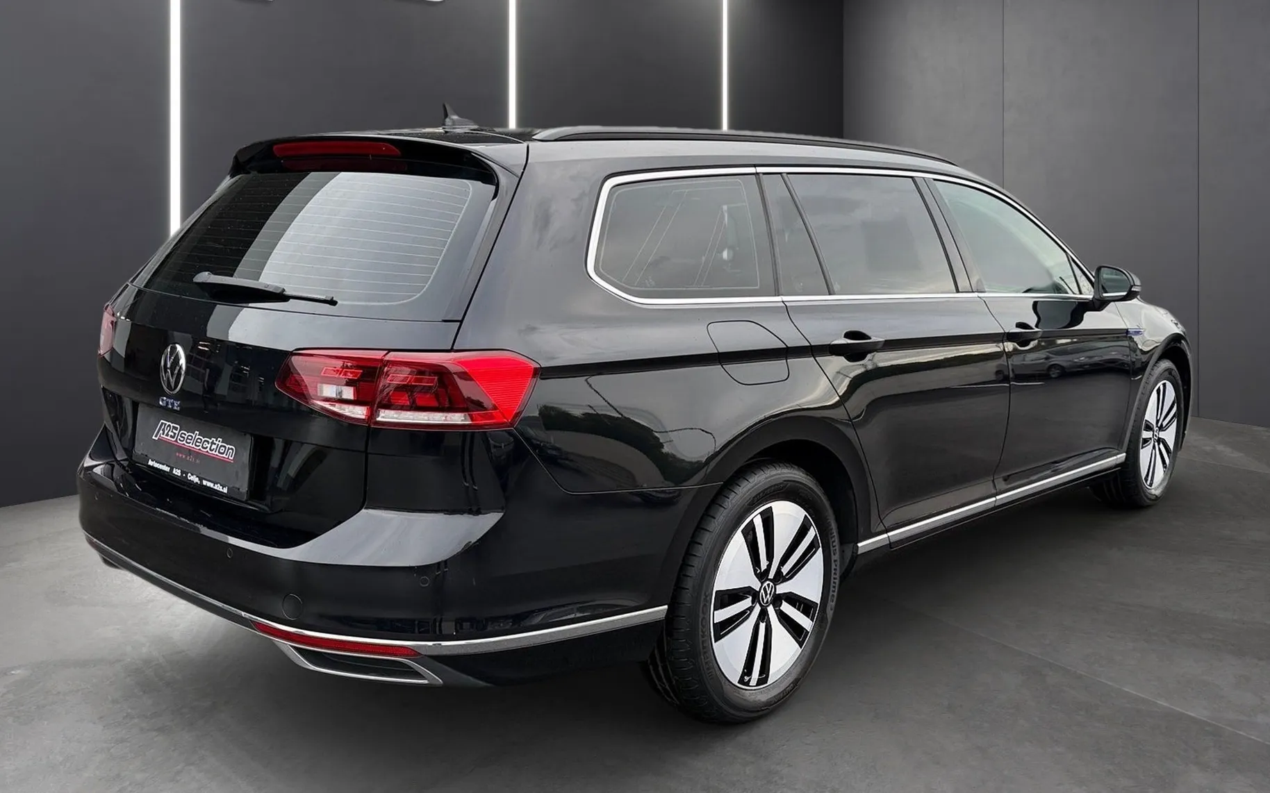 Zunanja slika - Volkswagen Passat Variant - 1.4 GTE- LED-ACC-Mrtvi kot-PDC-Vzvratna kamera - 3