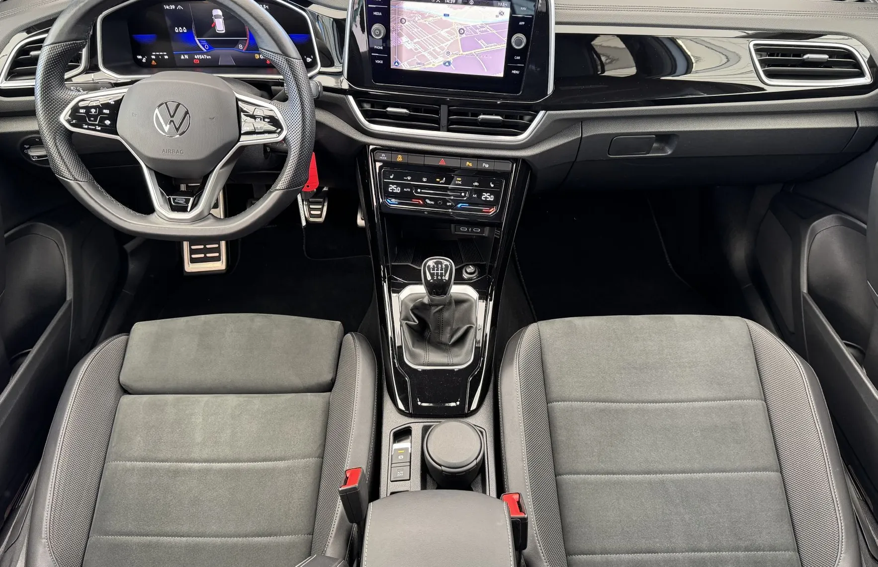 Zunanja slika - Volkswagen T-Roc - R-Line 1.0TSI BMT LED PLUS-KAMERA-NAVI-OGR SEDEŽA - 7