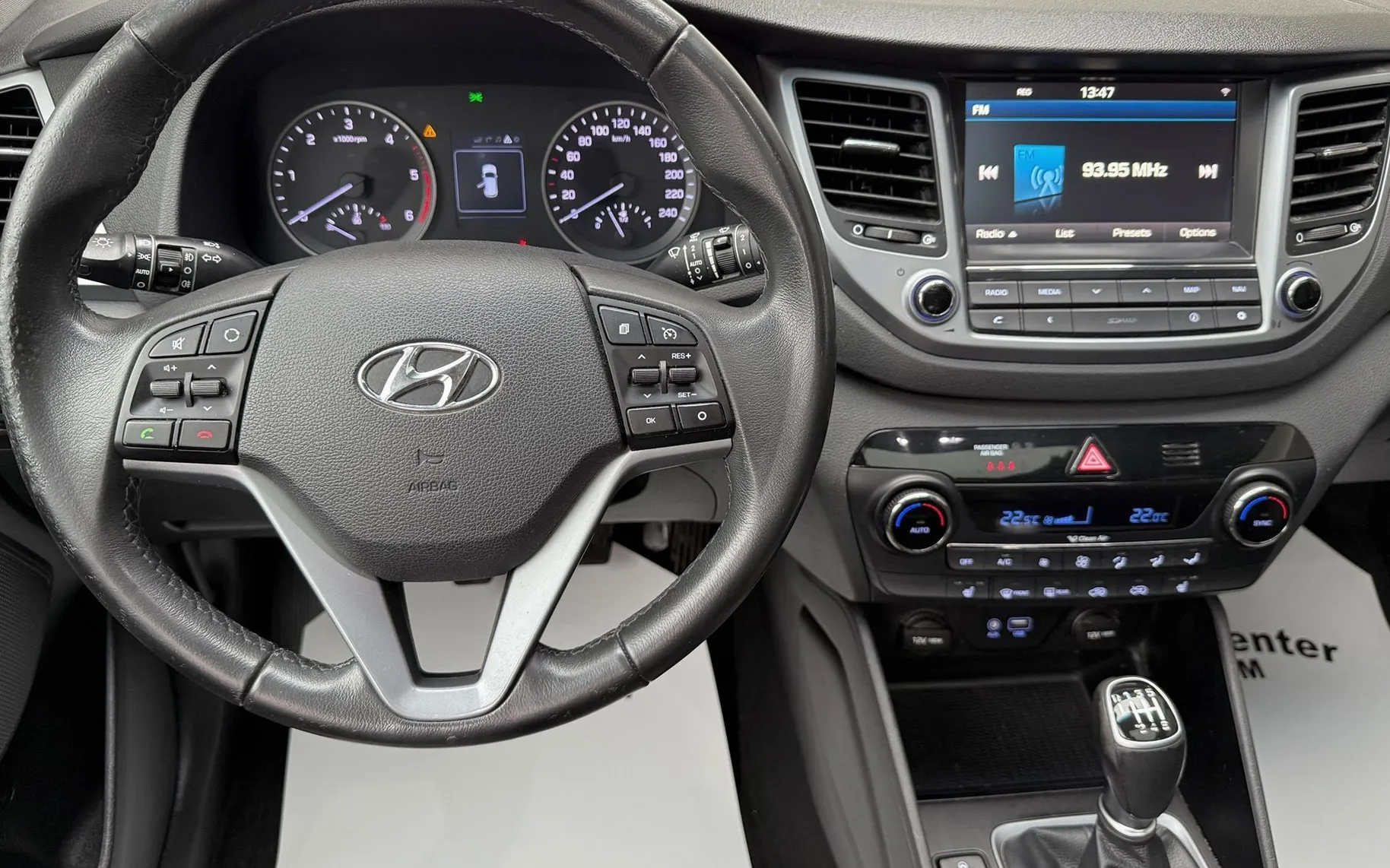 Zunanja slika - Hyundai Tucson - 1.7 CRDI|P4NORAMA|KAMERA|VLEČNA KLJUKA|17COL - 9