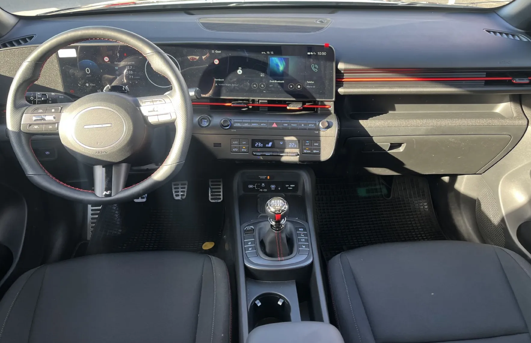 Zunanja slika - Hyundai Kona - 1.6 T-GDI 138 Premium TESTNO VOZILO - 8