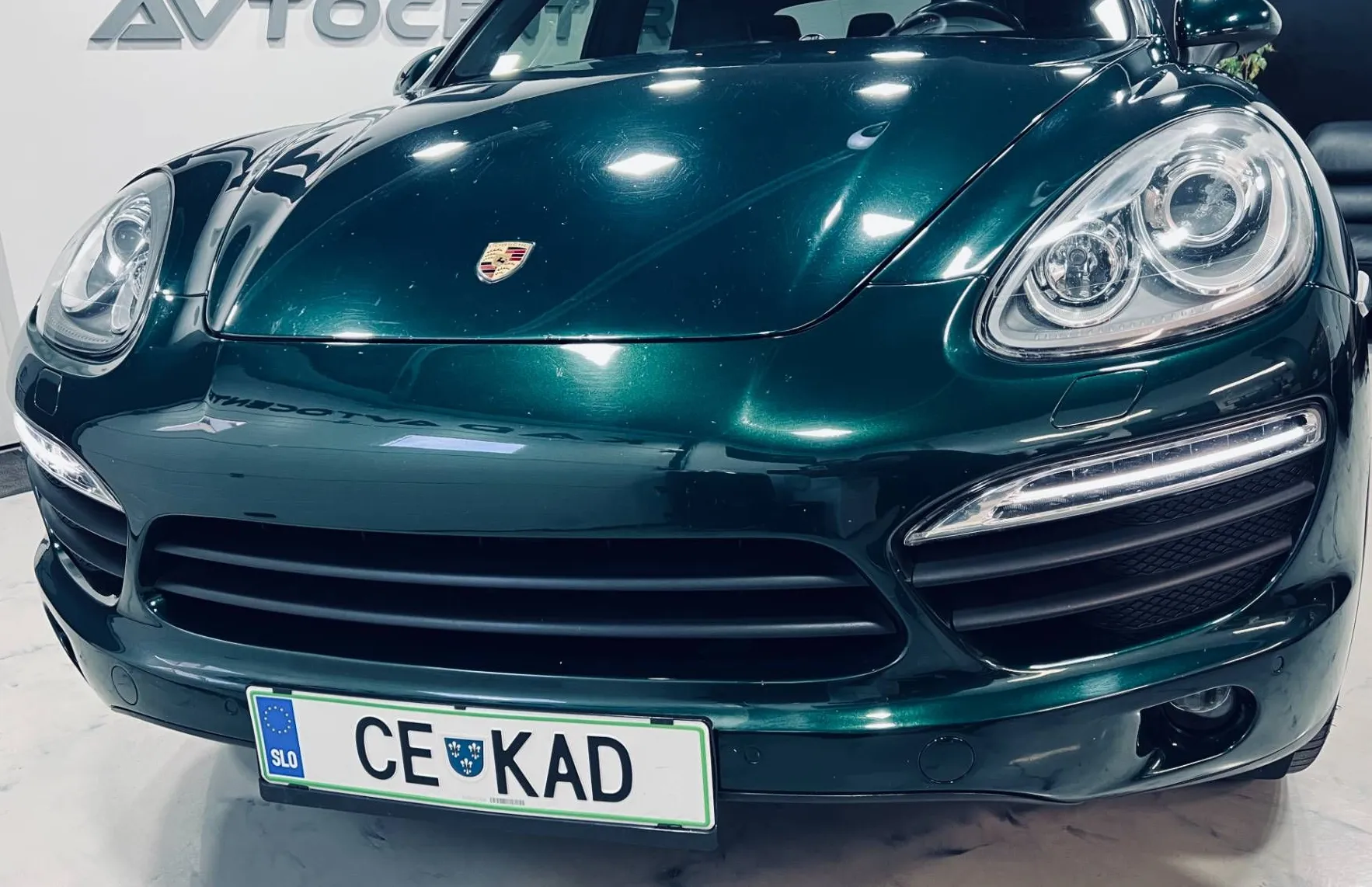 Zunanja slika - Porsche Cayenne - S 4.8 V8... - 3