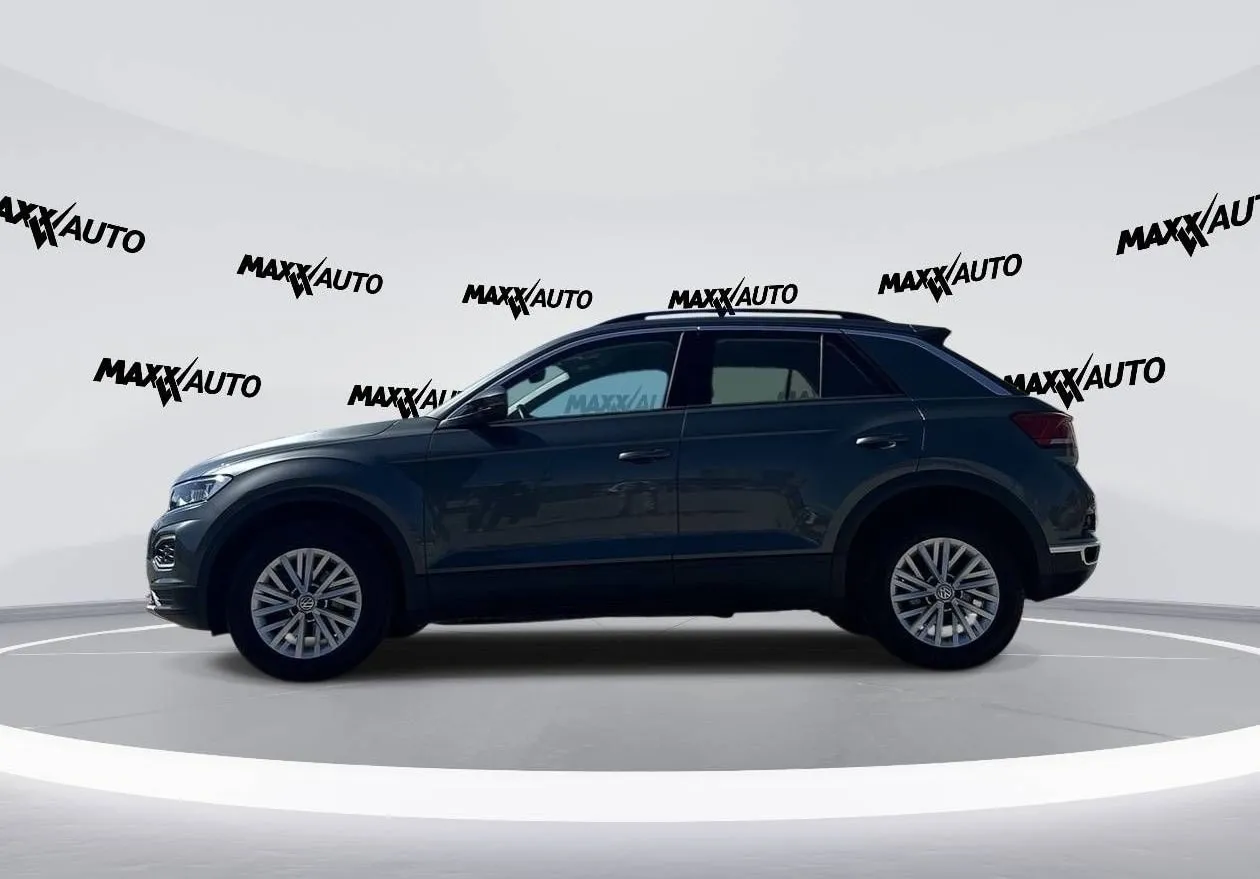 Notranja slika - VW T-Roc - 1.0 TSI BMT Style - 8