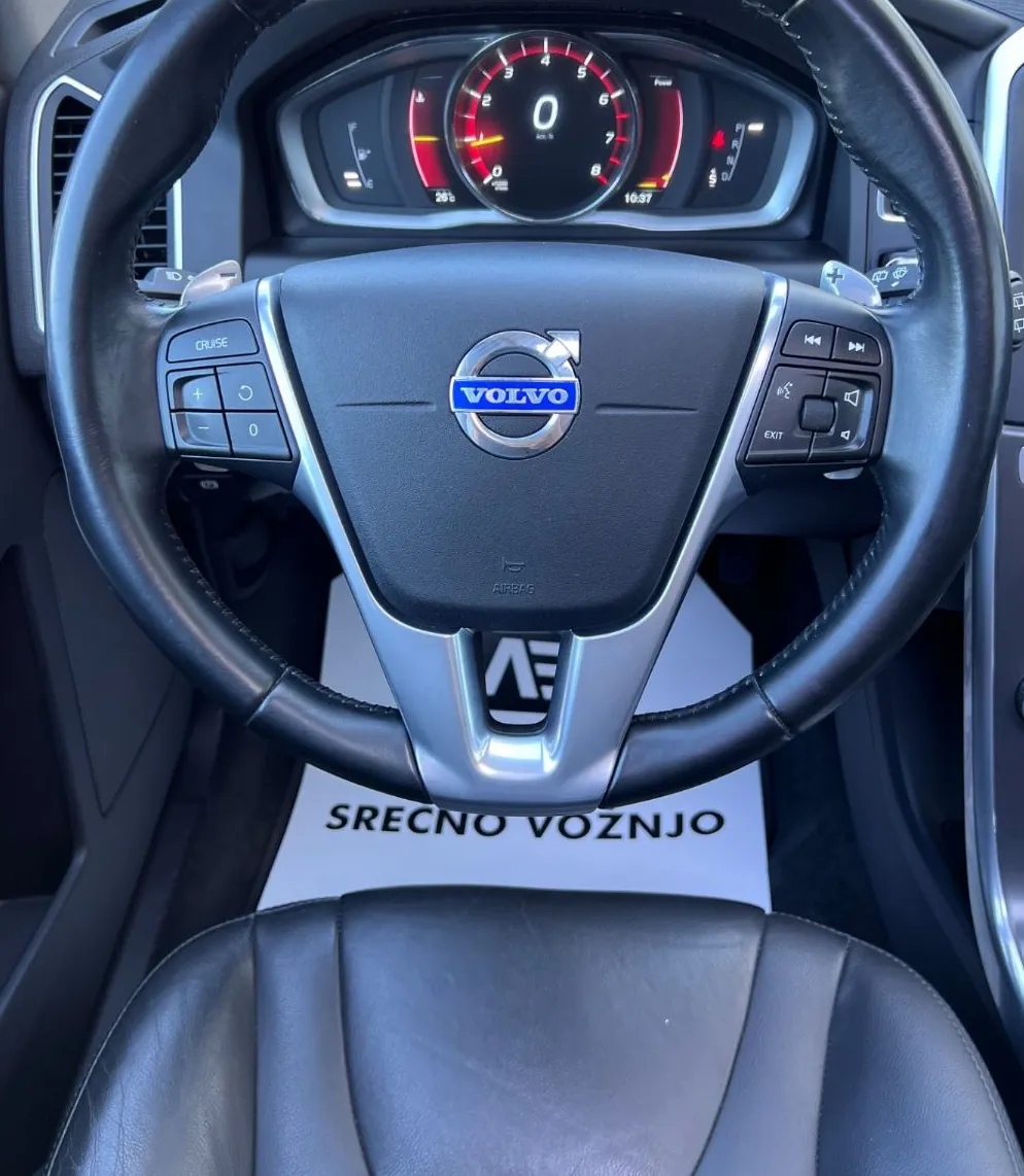 Zunanja slika - Volvo XC60 - T5 Summum Geartronic+1.LAST+NAVI+XENON - 15