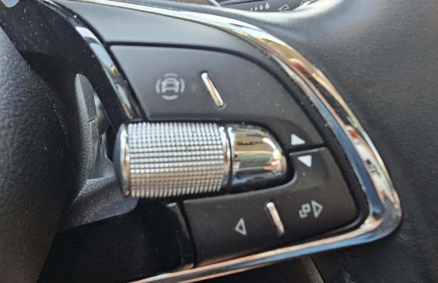 Zunanja slika - Škoda Octavia - 2.0 TDI  EXECUTIVE DSG|FuLED|alu|wirtual|Multifunk - 16