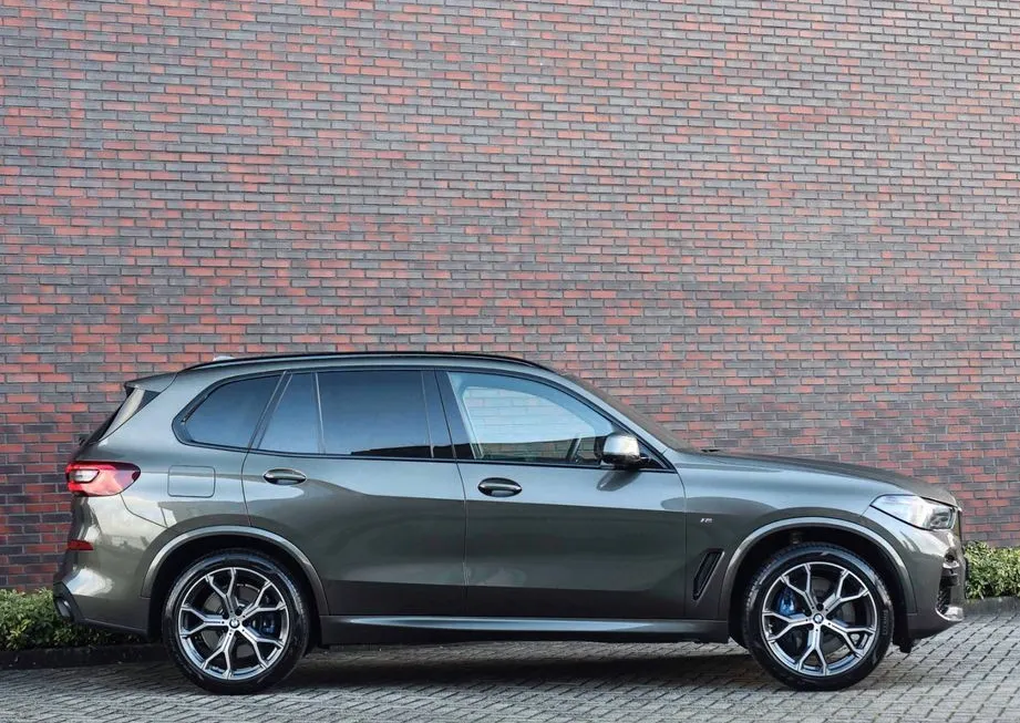 Zunanja slika - BMW X5 - serija : xDrive40d+ Laser+ Panorama + Kljuka + HUD - 3