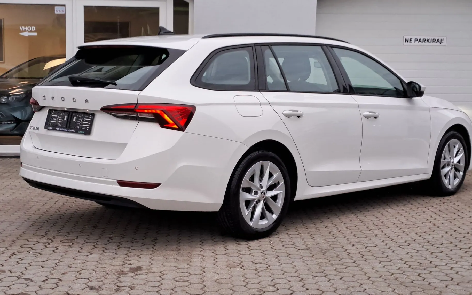 Zunanja slika - Škoda Octavia - 2.0 TDI Ambition DSG 85 kW - 2