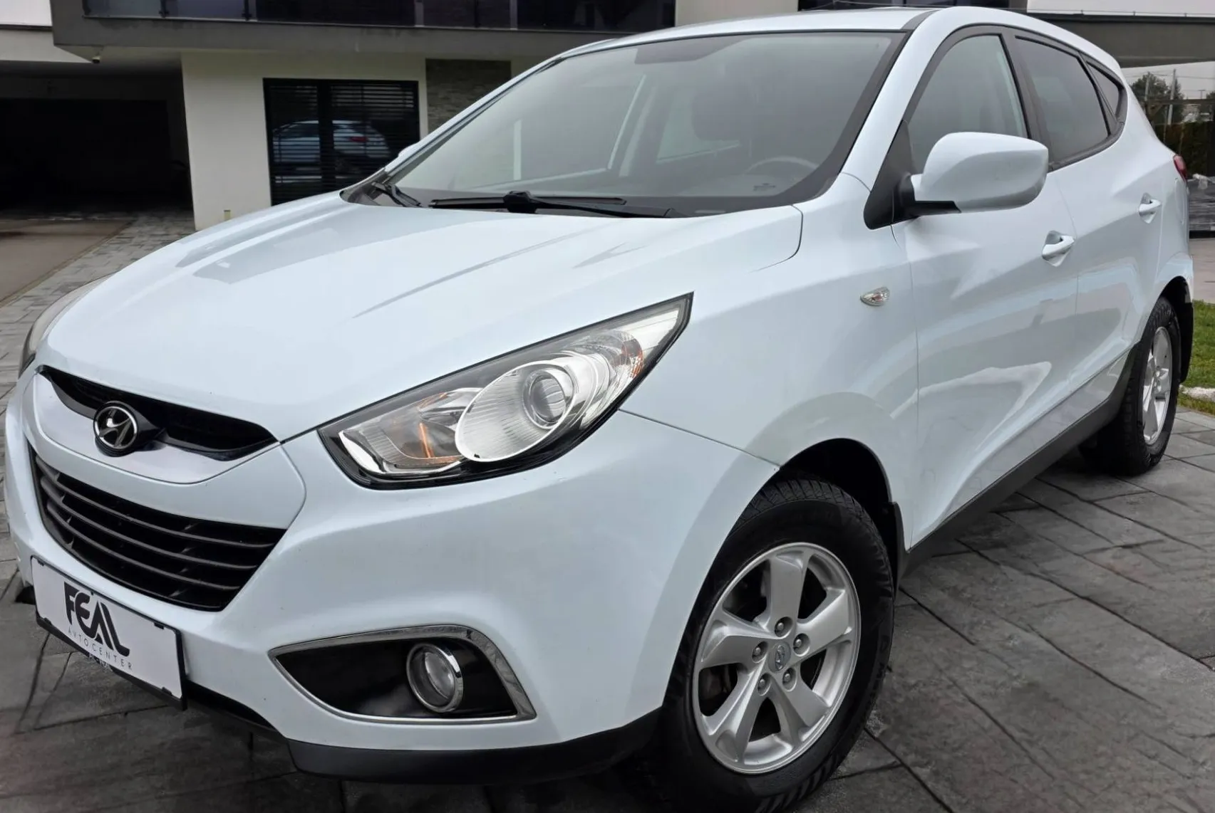 Zunanja slika - Hyundai ix35 - 2.0 CRDI-BREZ POLOGA TUDI ZA TUJCE-SLO.POREKLO- - 1