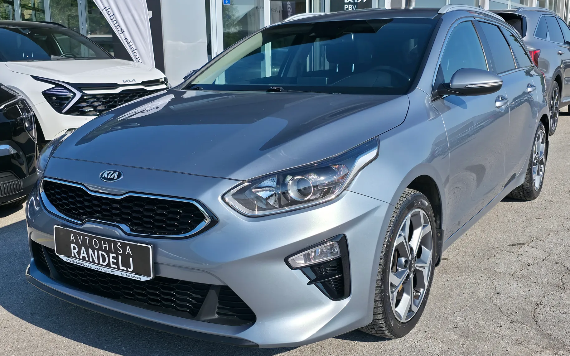 Zunanja slika - KIA Ceed - 1,6 CRDi EX Fresh ISG - 1