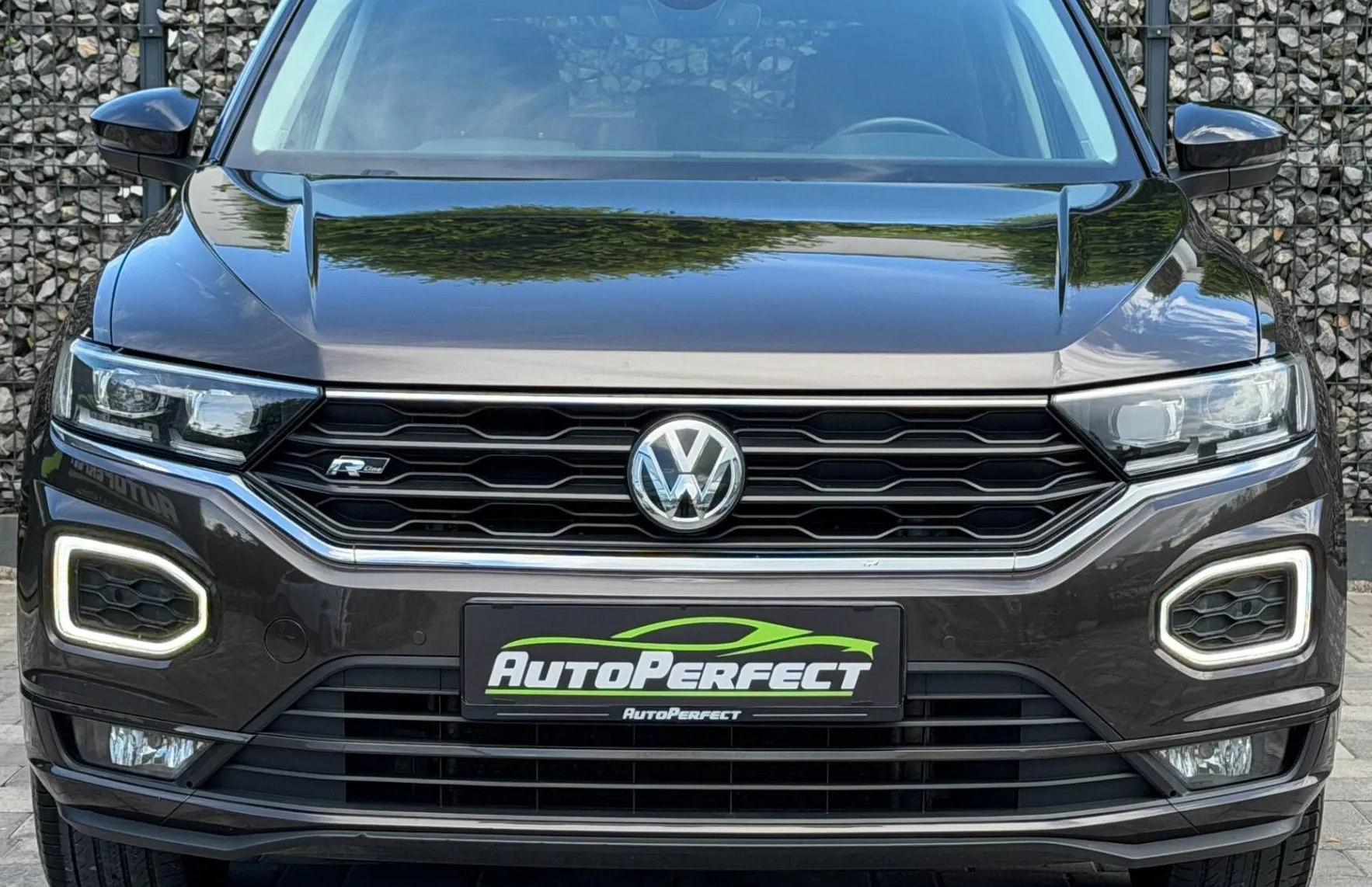 Zunanja slika - Volkswagen T-Roc - 1.5 TSI|R-Line|Virtual|ACC|PotrjenaServ.|... - 2