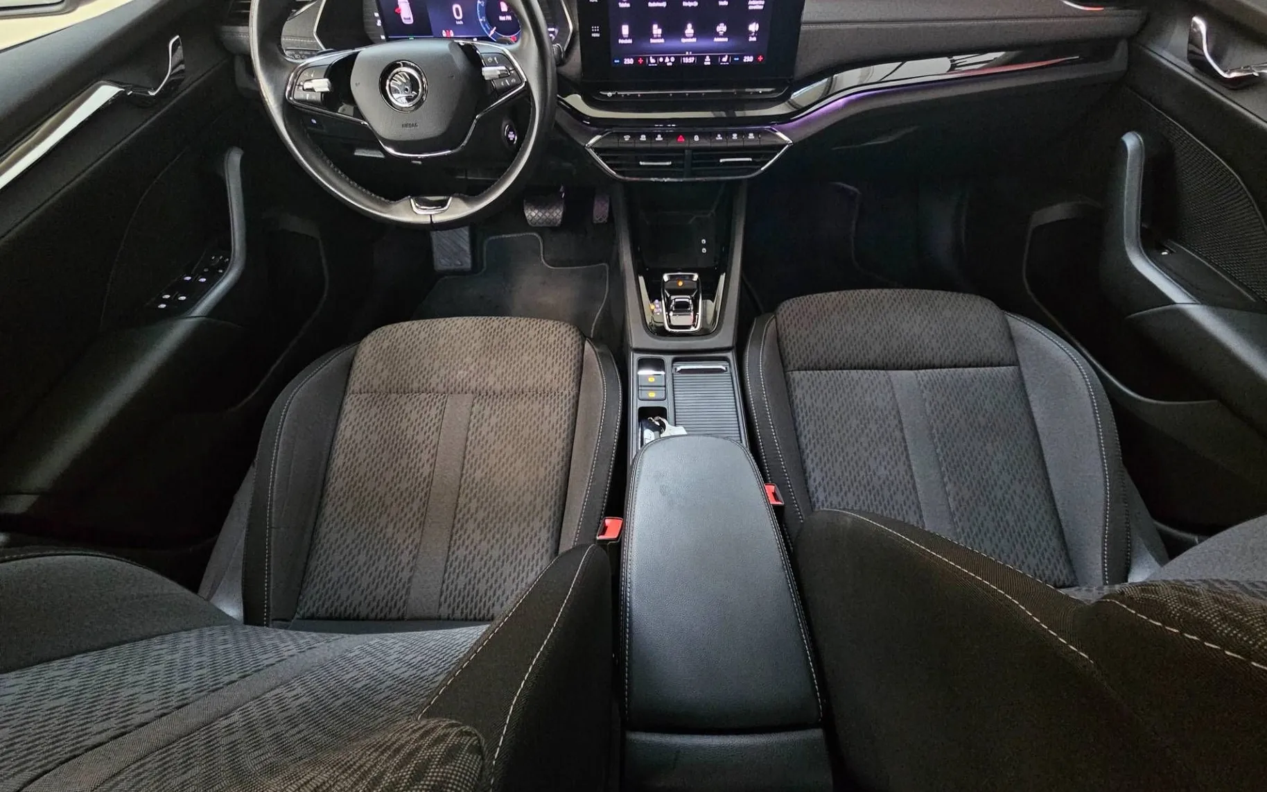 Zunanja slika - Škoda Octavia - Combi 2.0 TDI Style DSG - 6