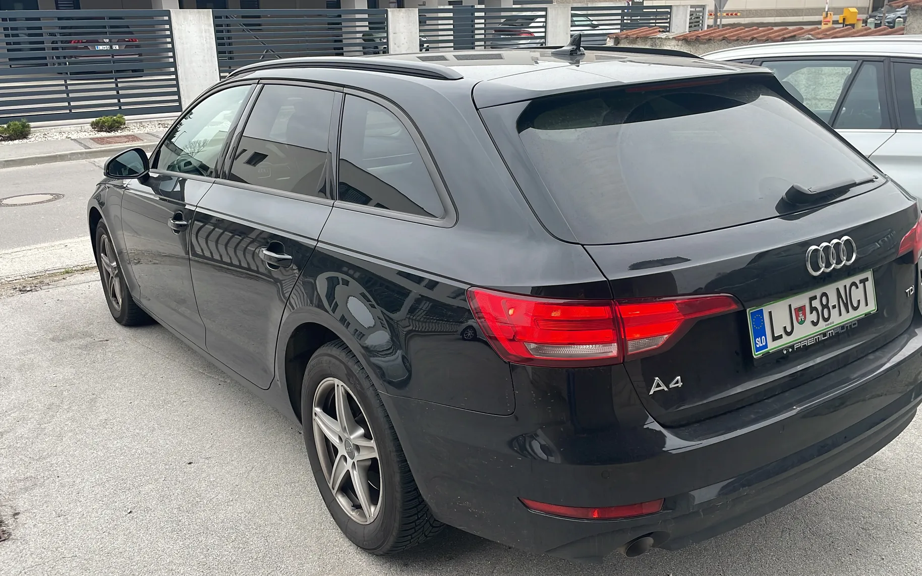 Zunanja slika - Audi A4 - Avant - 2