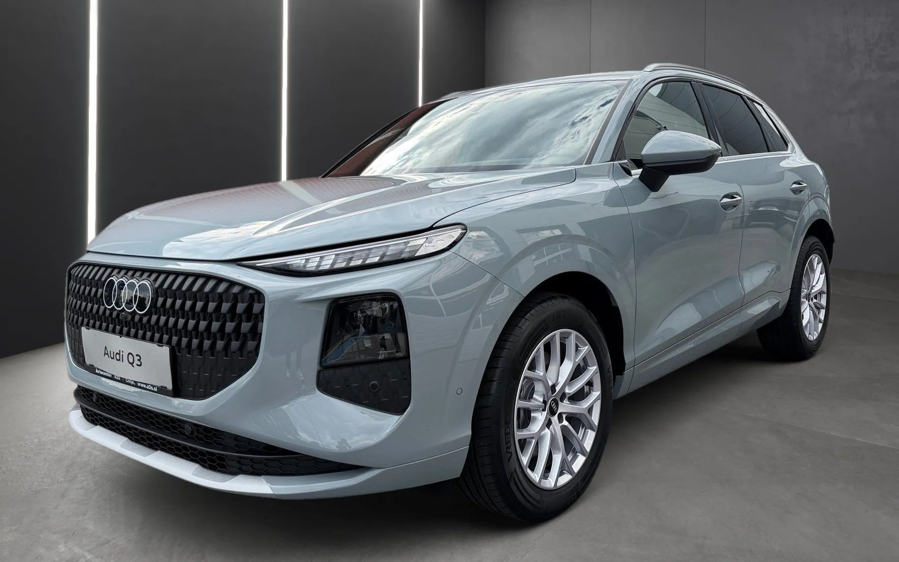 Zunanja slika - Audi Q3 - TDI quattro 142 kW - 1
