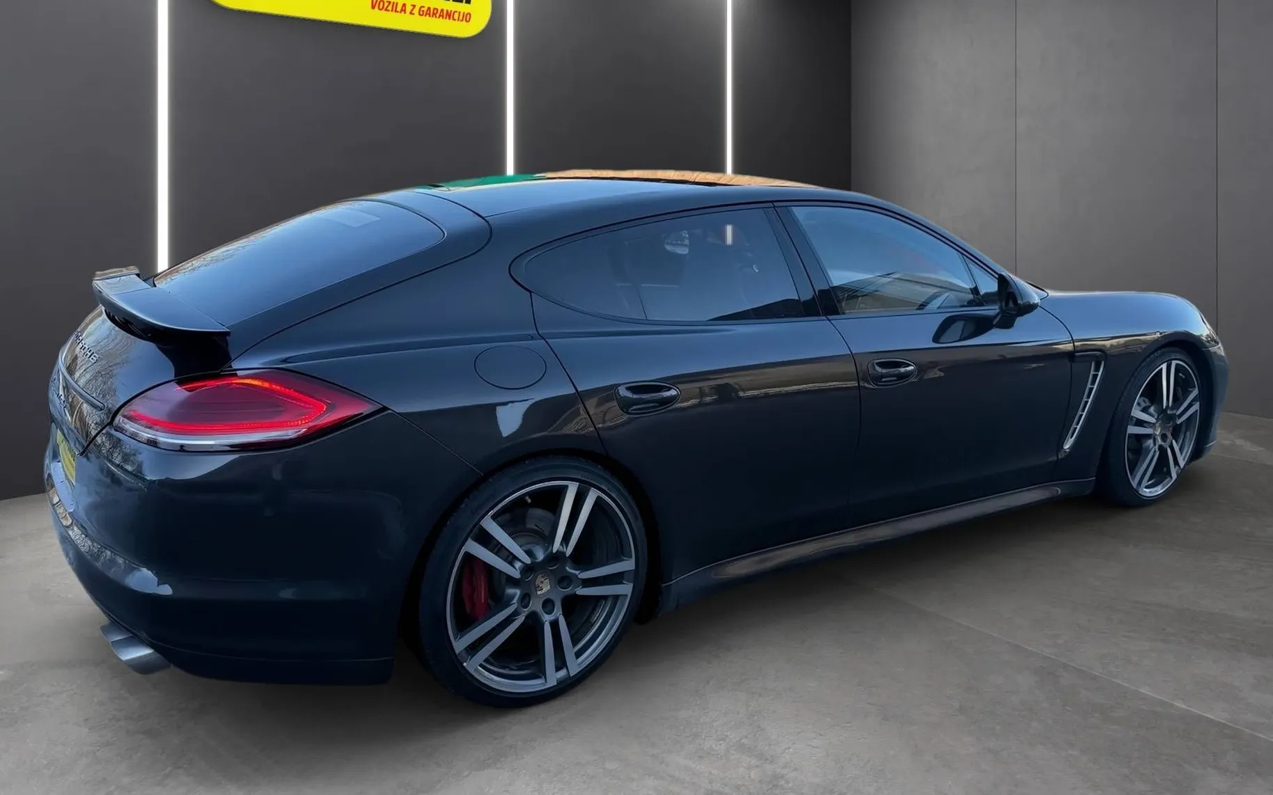 Zunanja slika - Porsche Panamera - TURBO RADAR XENON KAMERA MEMORY ZRAČNO - 8