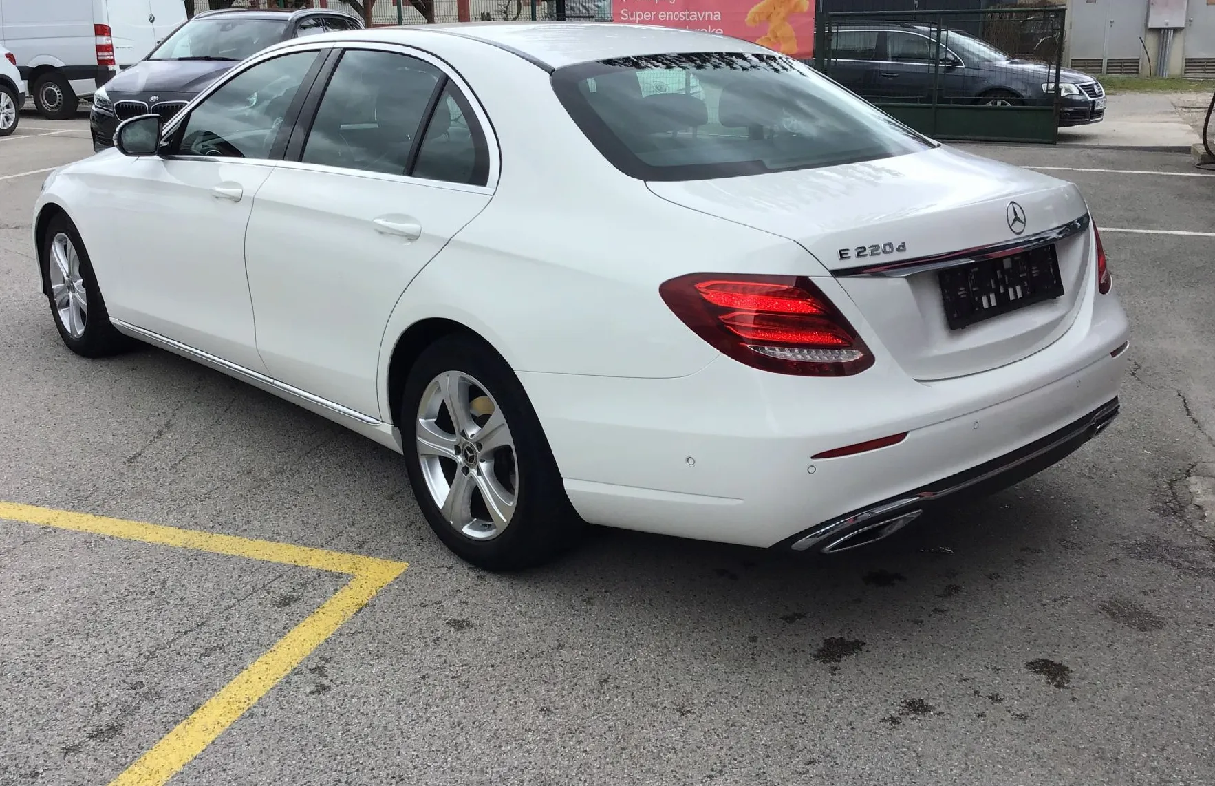 Zunanja slika - Mercedes-Benz E-Razred - E 220 d AVANTGARDE - 7