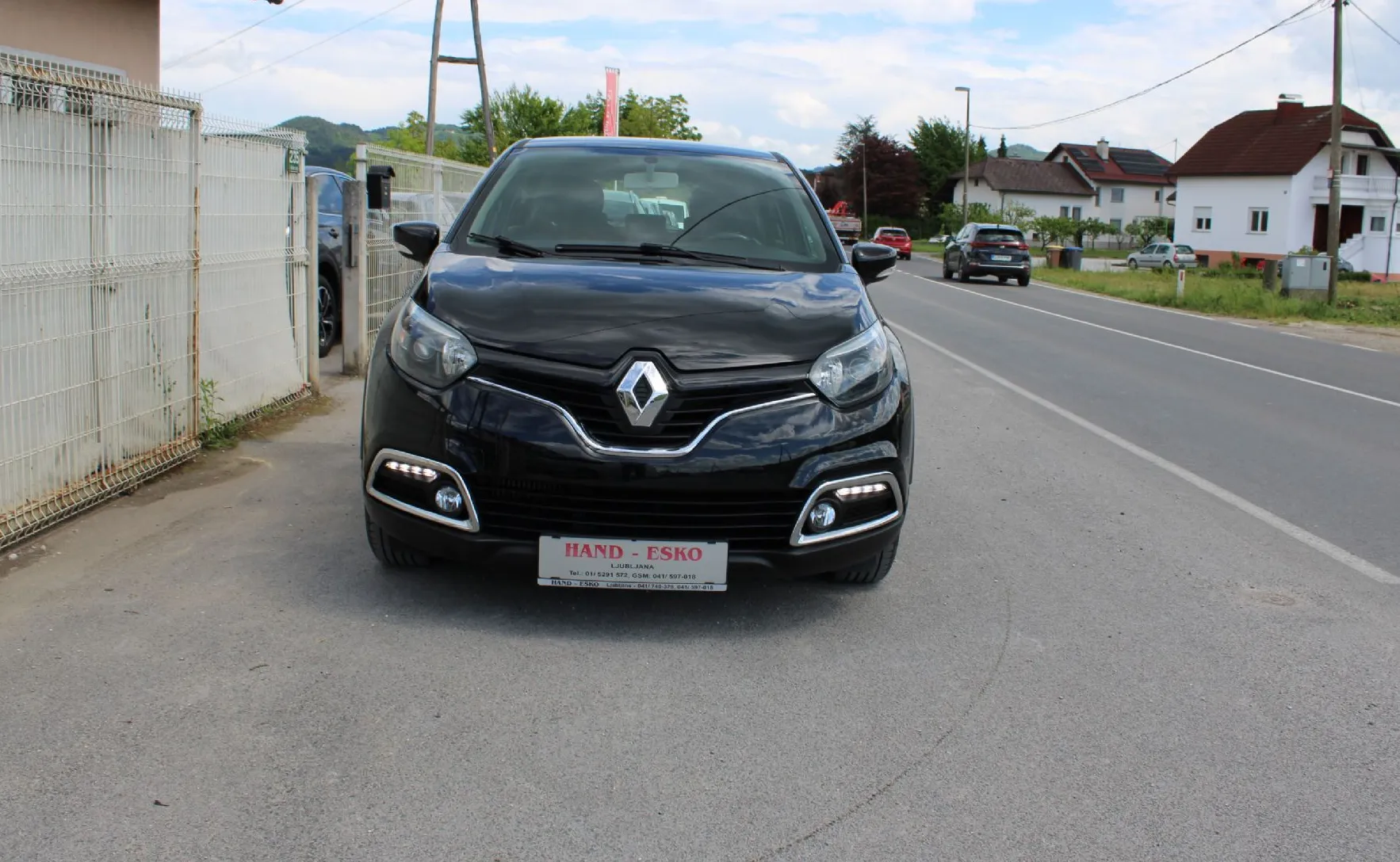 Zunanja slika - Renault Captur - dCi 110 Energy Dynamique - 2