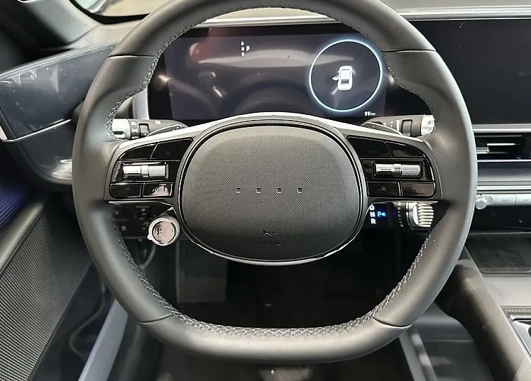 Zunanja slika - Hyundai Ioniq 6 - PREMIUM°°Winter°°el.kljuke.°°77kWh - 9