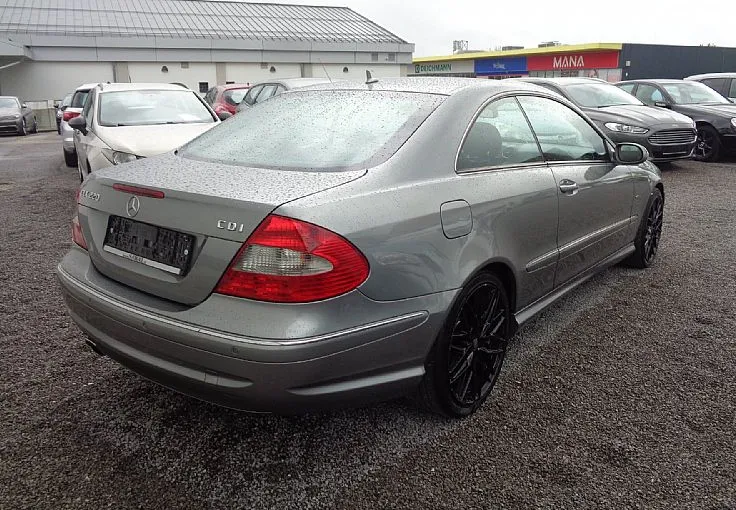 Zunanja slika - Mercedes-Benz CLK-Razred - 220 CDI AUTOMATIC - 4