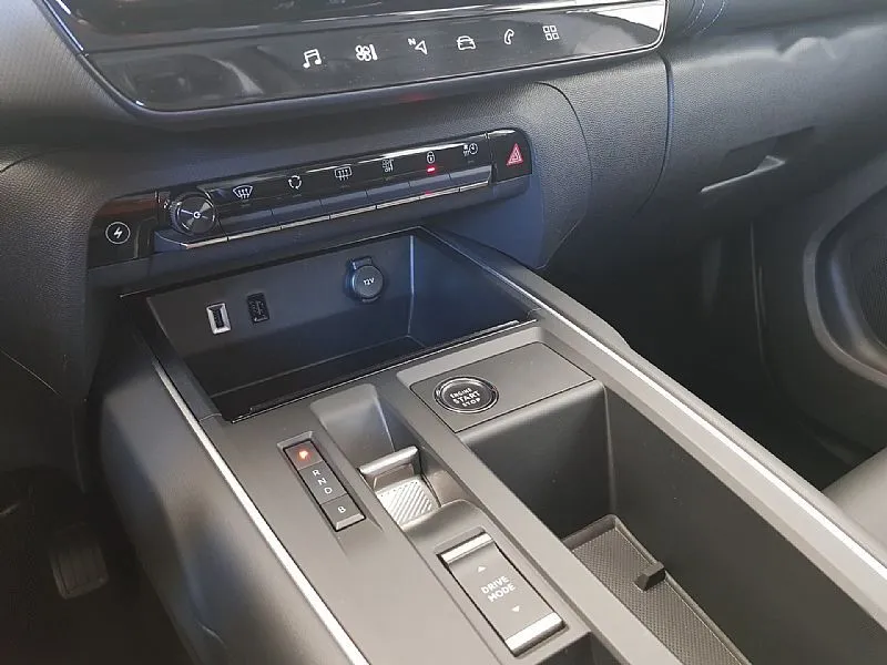 Zunanja slika - Citroën C5 - 1.6 Hybrid 225 PHEV S S EAT8 KAMERA PRIKLOP 1.LAST - 13
