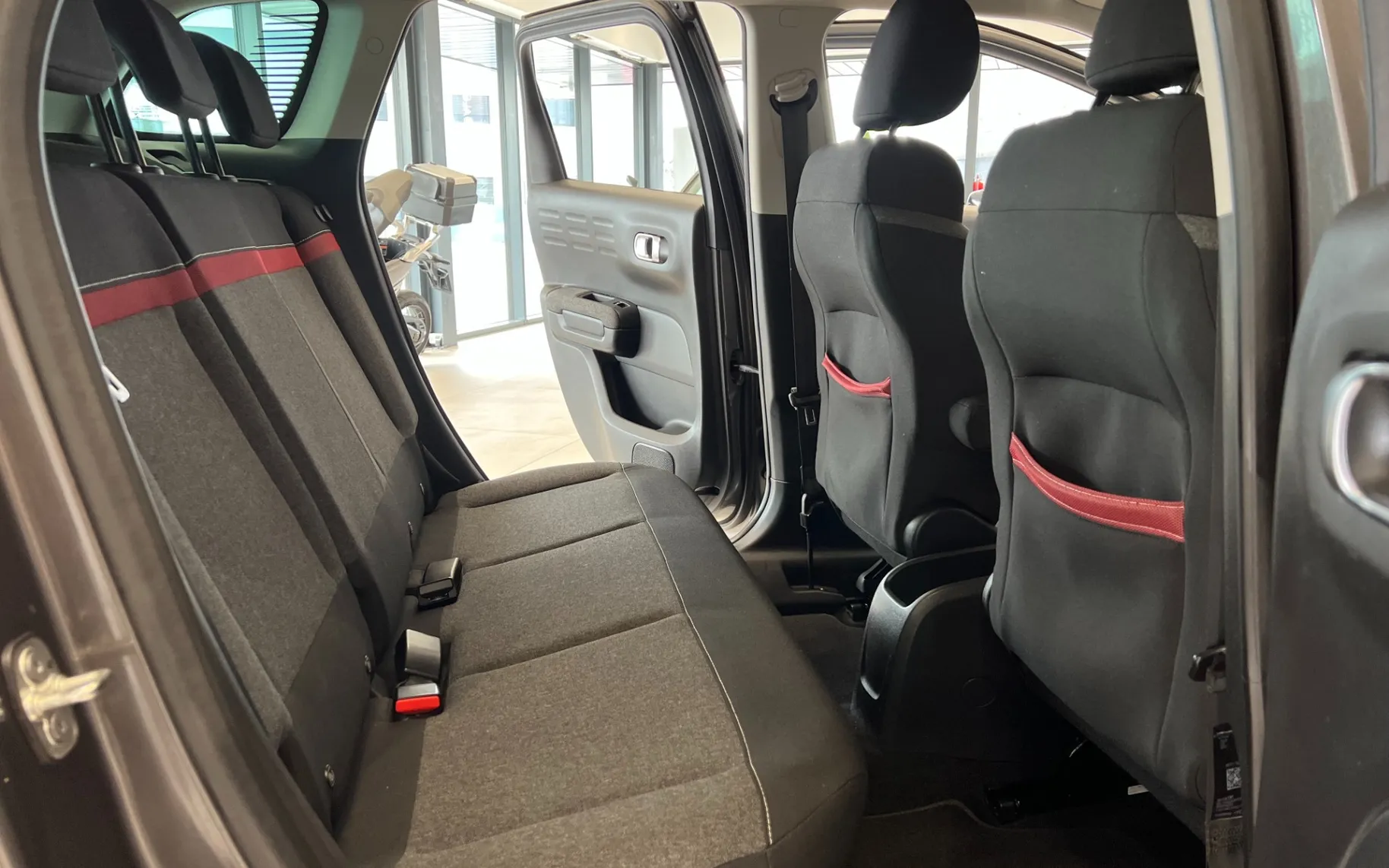 Zunanja slika - Citroën C3 - Aircross Shine Pack PureTech 130 S S EAT6 - 12