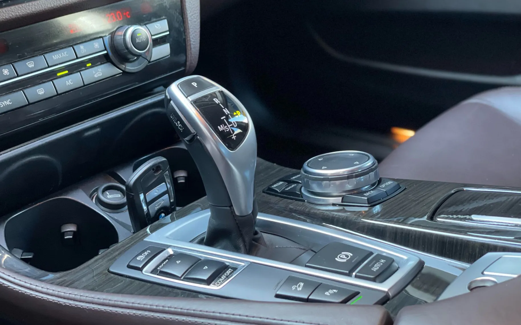 Zunanja slika - BMW Serija 5 - 530d xDrive touring Avt. - 9