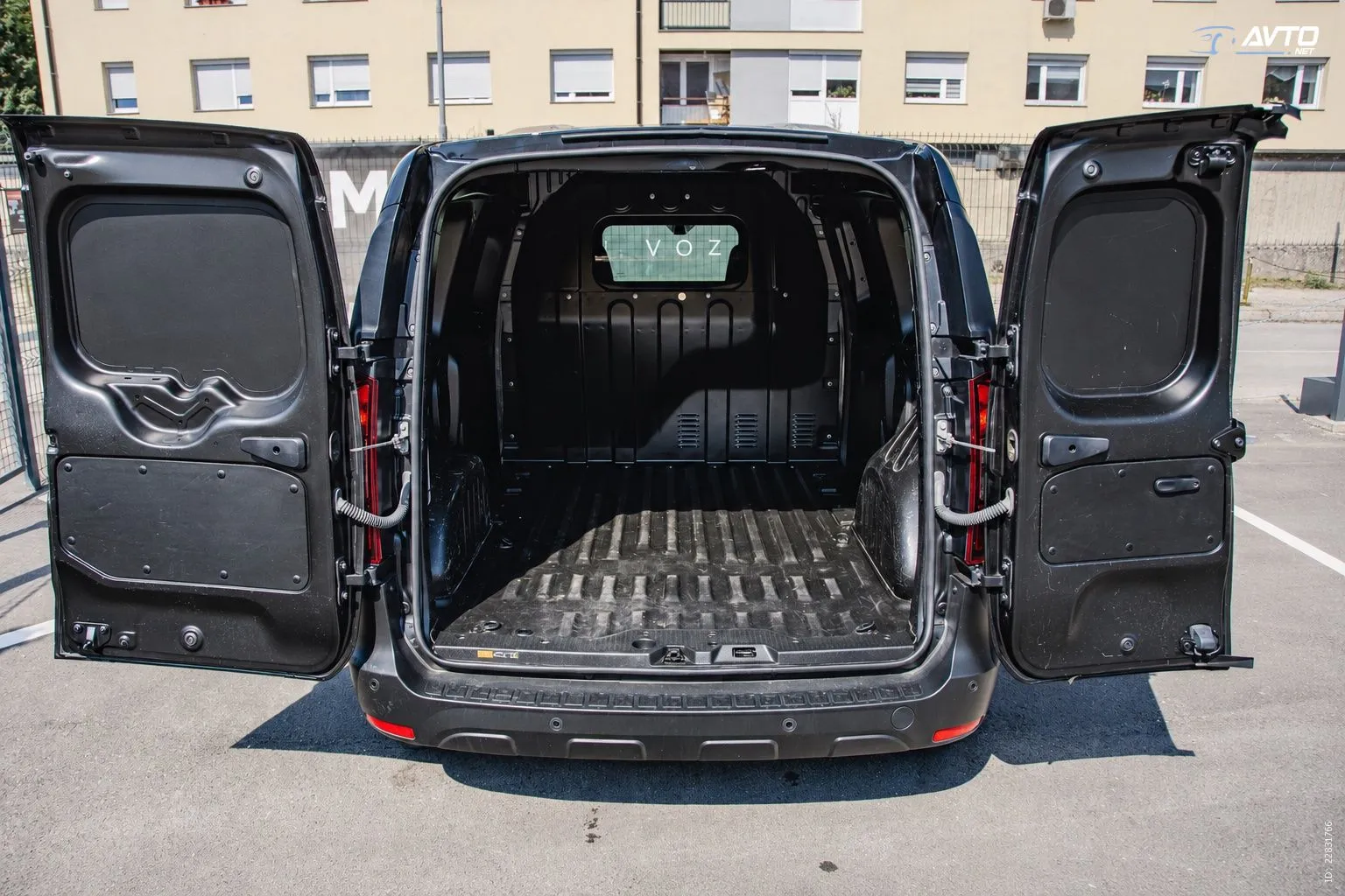 Zunanja slika - Renault Express - 1.5 Blue dCi 95-LED-NAVI-KAM-KLIMA - 17