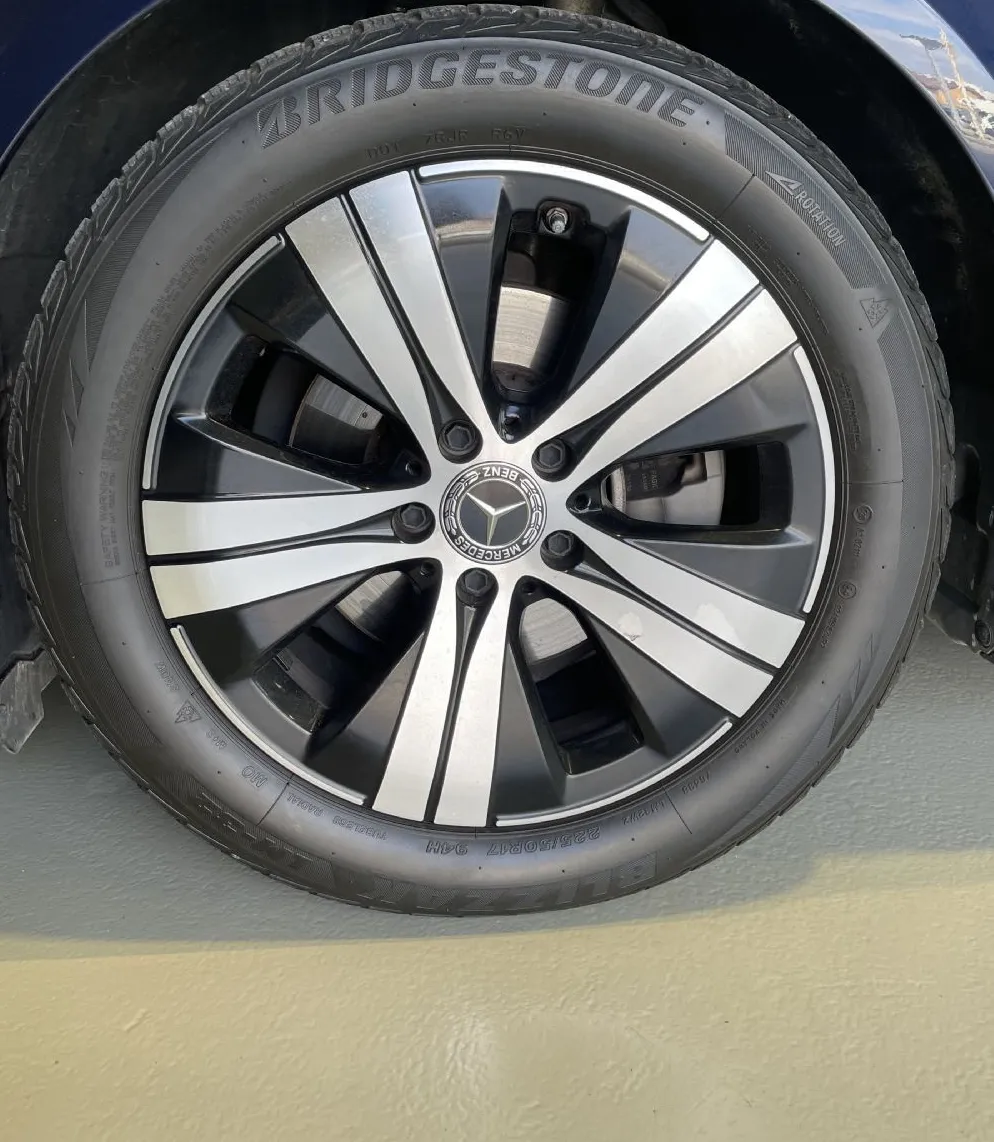 Zunanja slika - Mercedes-Benz C-Razred - VIRTUAL-NAVIGACIJA-RADAR-AMBIENT-KAMERA-LED-ALU - 17