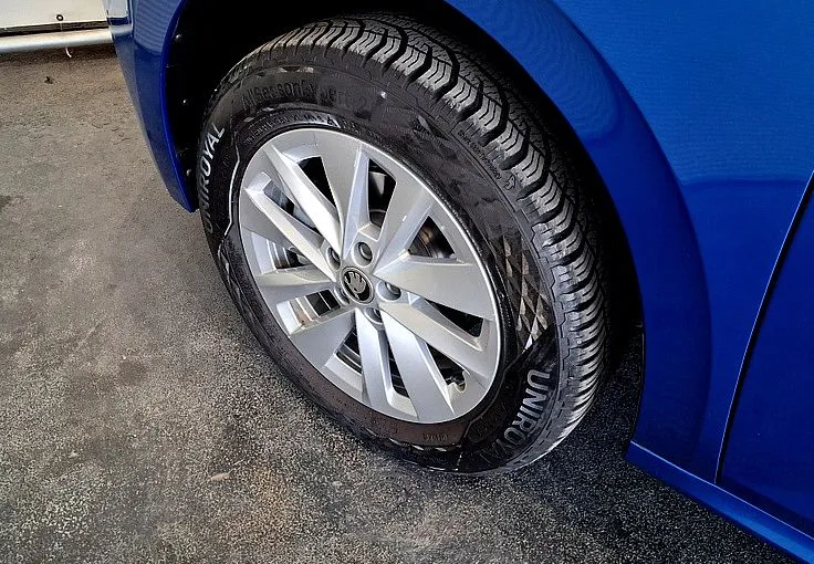 Zunanja slika - Škoda Kamiq - 1.0 TSI Selection DSG -LED-NAVI- - 12
