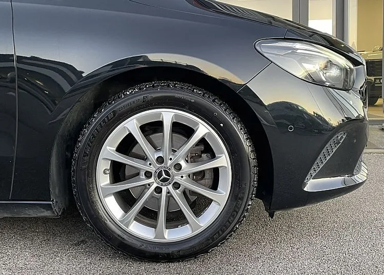 Zunanja slika - Mercedes-Benz B-Razred - |180d|AUT|PROGRESSIVE|NAVI|DIGITALILED|TOP| - 7
