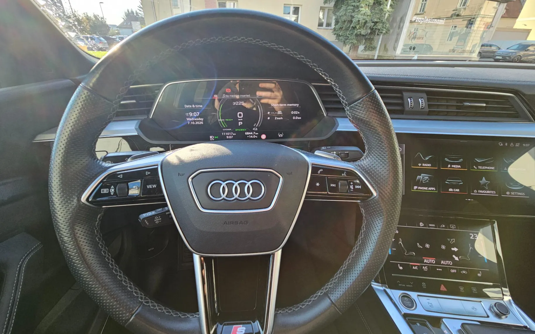 Zunanja slika - Audi e-tron - 55 quattro S line - 9