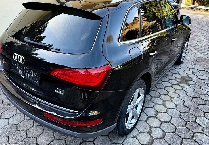Zunanja slika - Audi Q5 - quattro 2.0TDI S-LINE S-TRONIC 1.LAST PANO ALU19 - 4