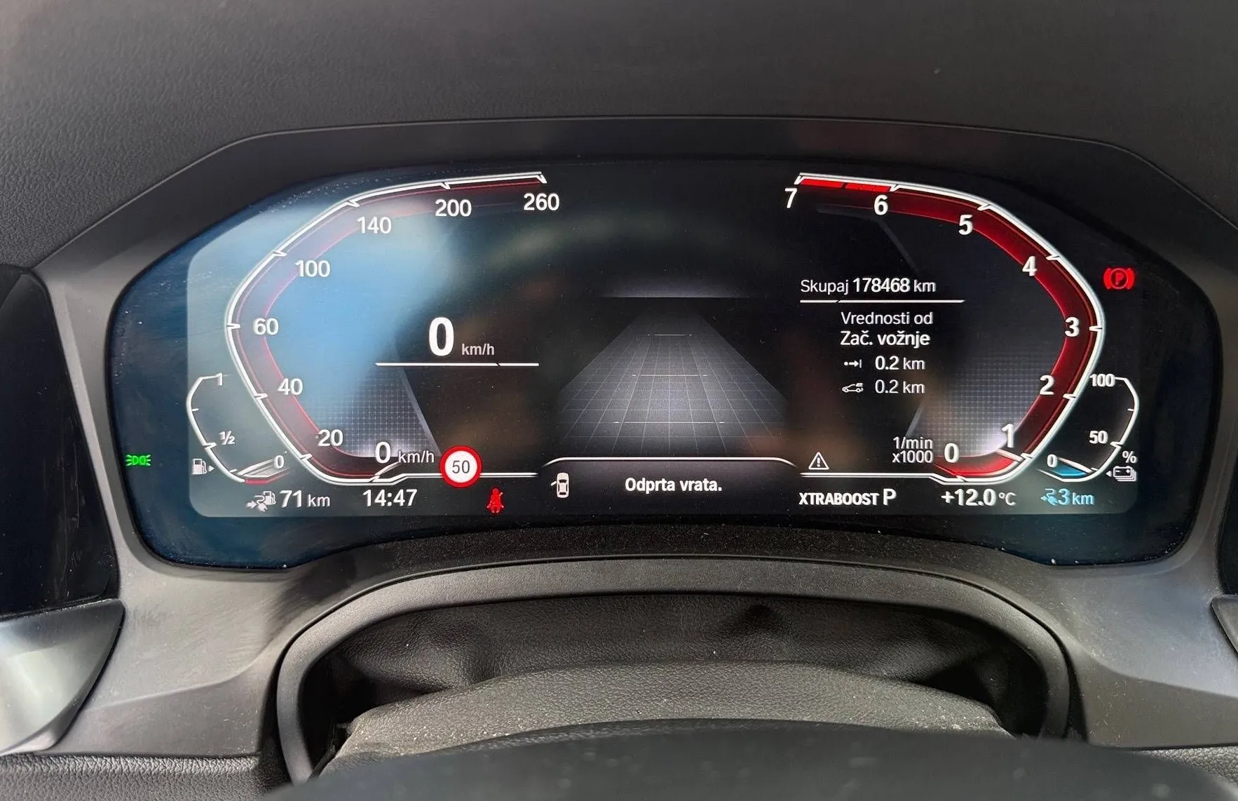 Zunanja slika - BMW Serija 3 - Touring: 330E M-PAKET FULL LED NAVI TEMP VIRTUAL KAMERA - 17