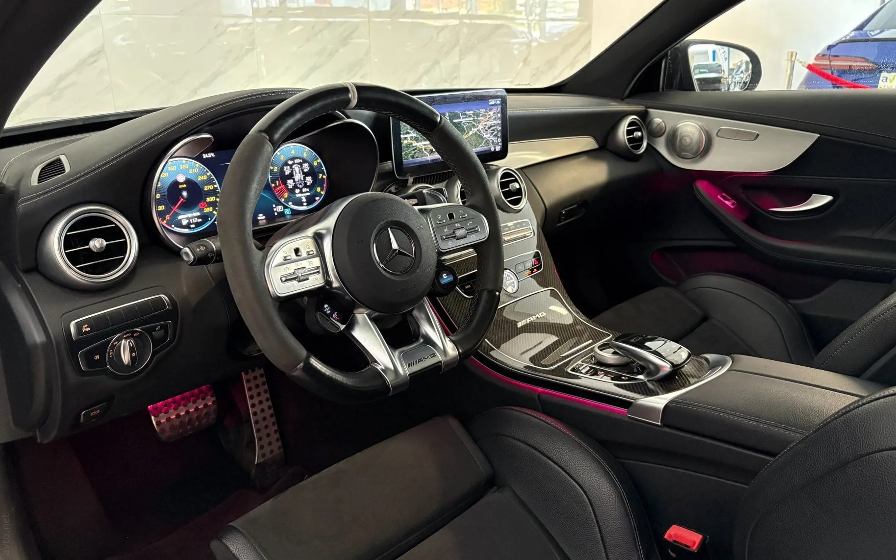 Notranja slika - Mercedes-Benz C-Razred - 63S AMG Coupe... - 8