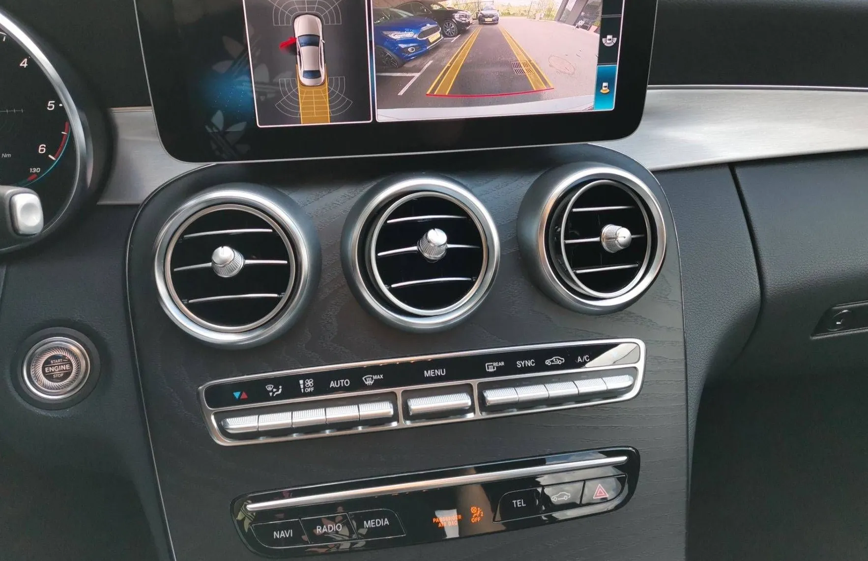 Zunanja slika - Mercedes-Benz C-Razred - 200d AMG LINE 19 COL MULTIBEAM VIRTUAL NAVI KAM - 12