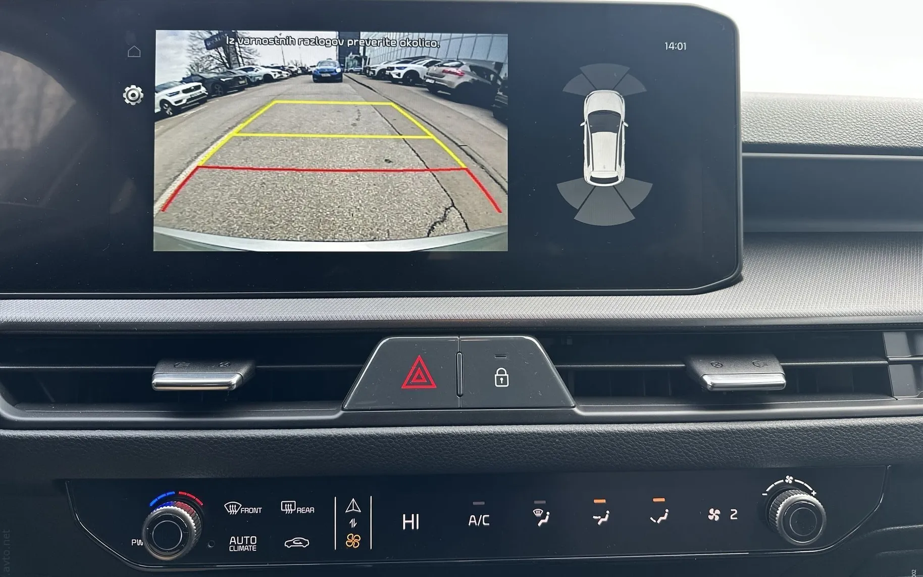 Notranja slika - KIA Stonic - 1.0 T-GDi EX Pulse M T - 21