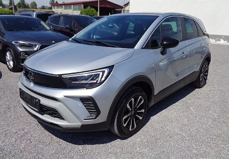 Zunanja slika - Opel Crossland - 1.2 Turbo - SAMO 25.000km - KAMERA - PARK SENZORJI - 1