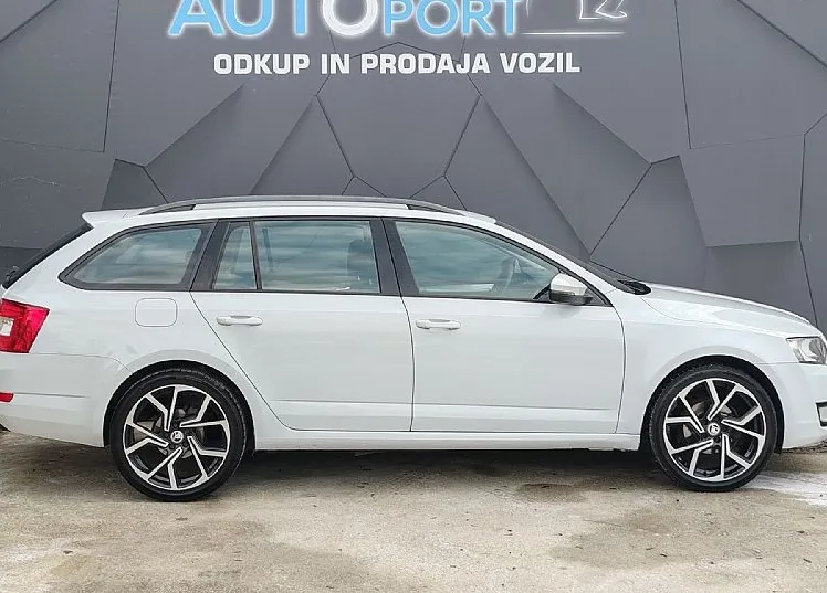 Zunanja slika - Škoda Octavia - 1.2 TSI-PDC-KLIMA-ST.STOP-HITRI KREDIT- - 5