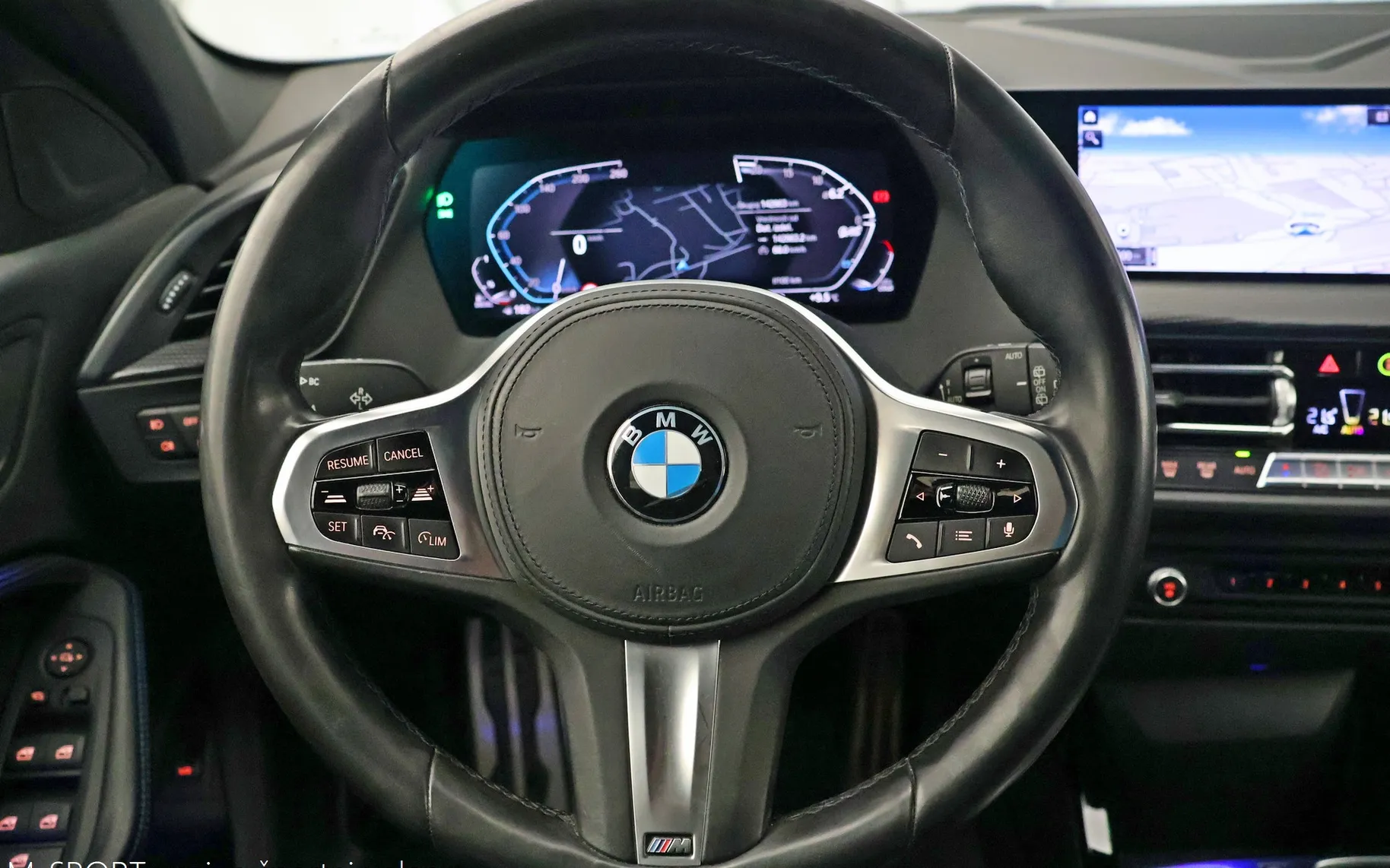 Zunanja slika - BMW Serija 1 - 120d x-Drive Aut M-Sport 191KM - 8