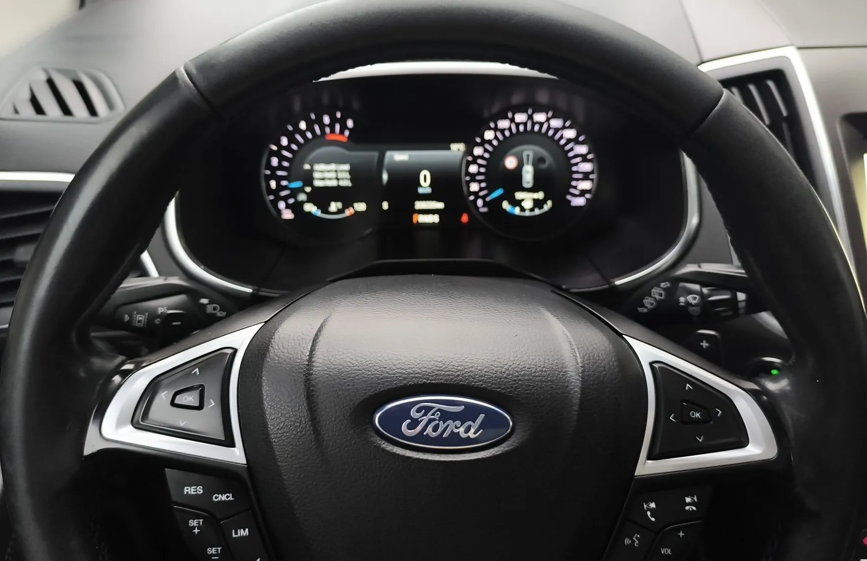 Zunanja slika - Ford Galaxy - 2.0 EcoBlue 150PS FWD Titanium-PANORAMA - 11