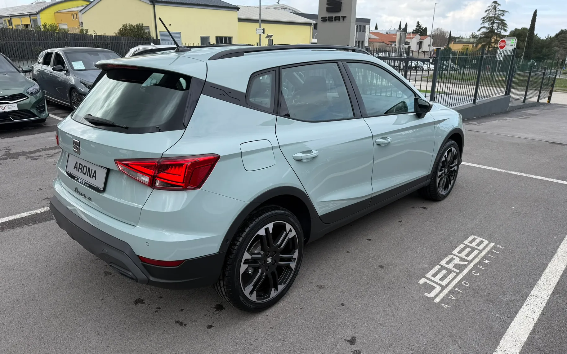 Zunanja slika - Seat Arona - Ibiza 1.0  Eco TSI 85KW STYLE DSG - 5