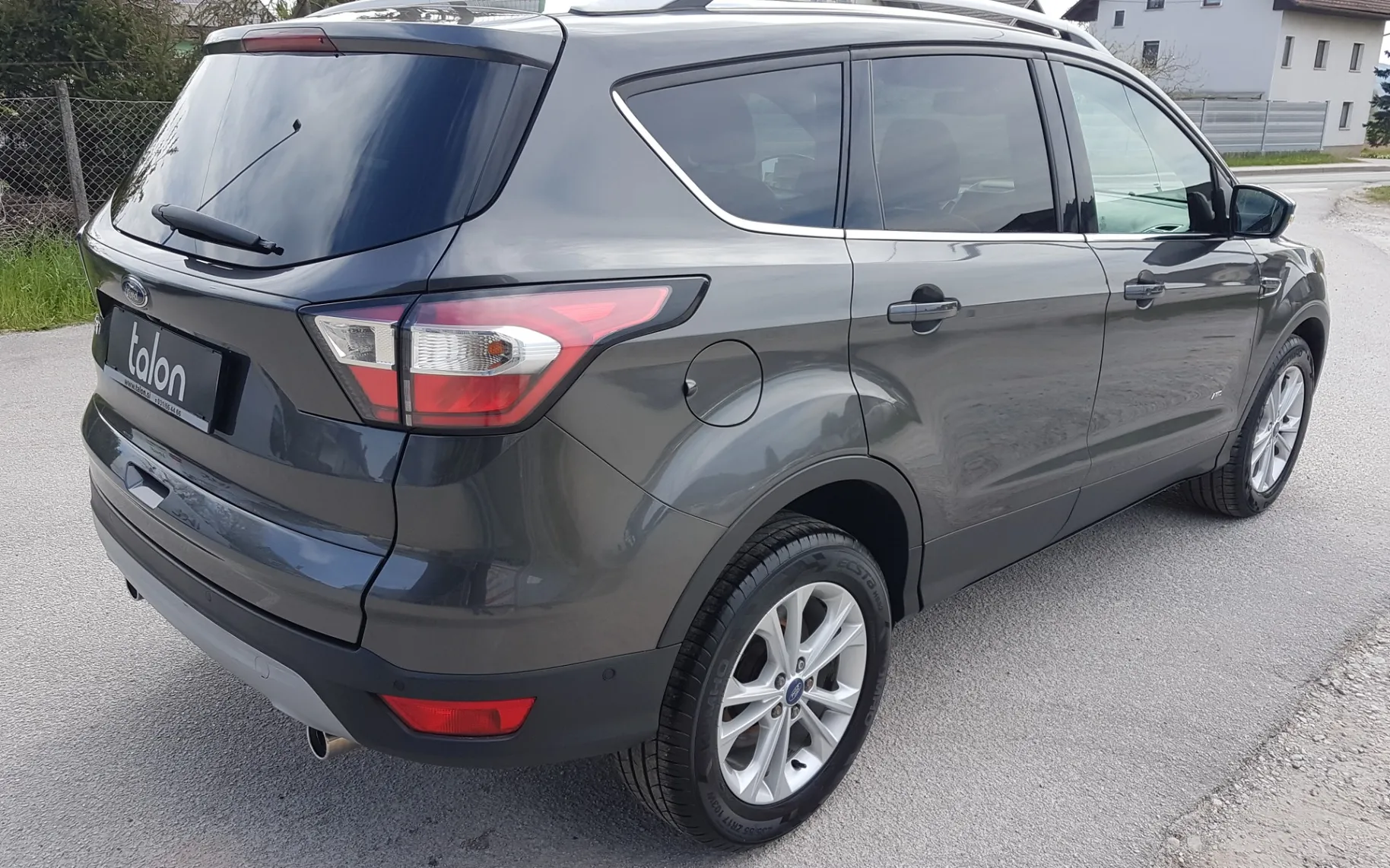 Zunanja slika - Ford Kuga - 4x4 2,0 TDCi Titanium Powershift - 8