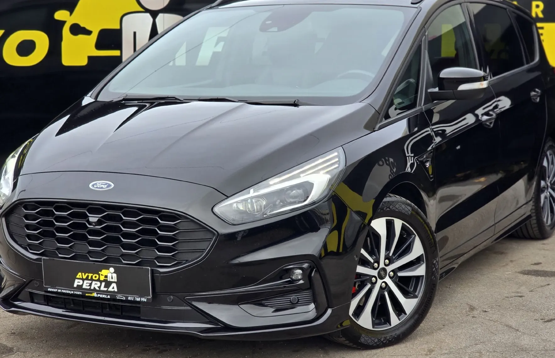 Zunanja slika - Ford S-MAX - 2.0 140 kW ST-Line Auto-ACC-CAMERA-NEMŠKI-ODLIČEN- - 1