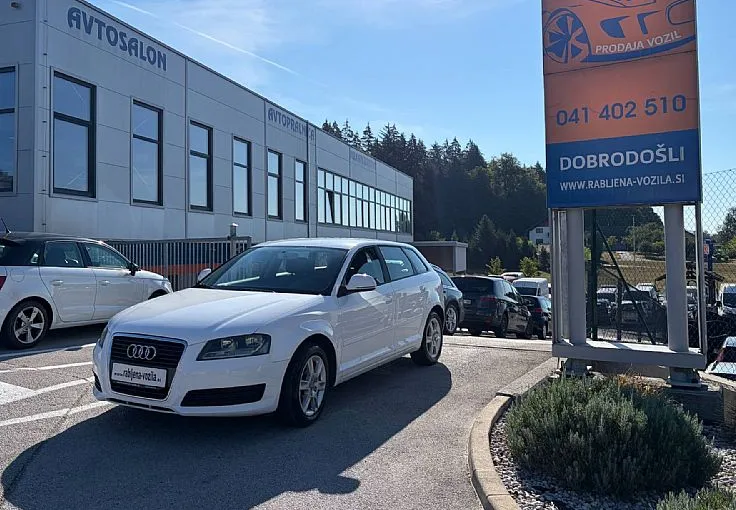 Zunanja slika - Audi A3 - 1.6 Temptation KLIMA ZELO LEPO OHRANJEN - 3