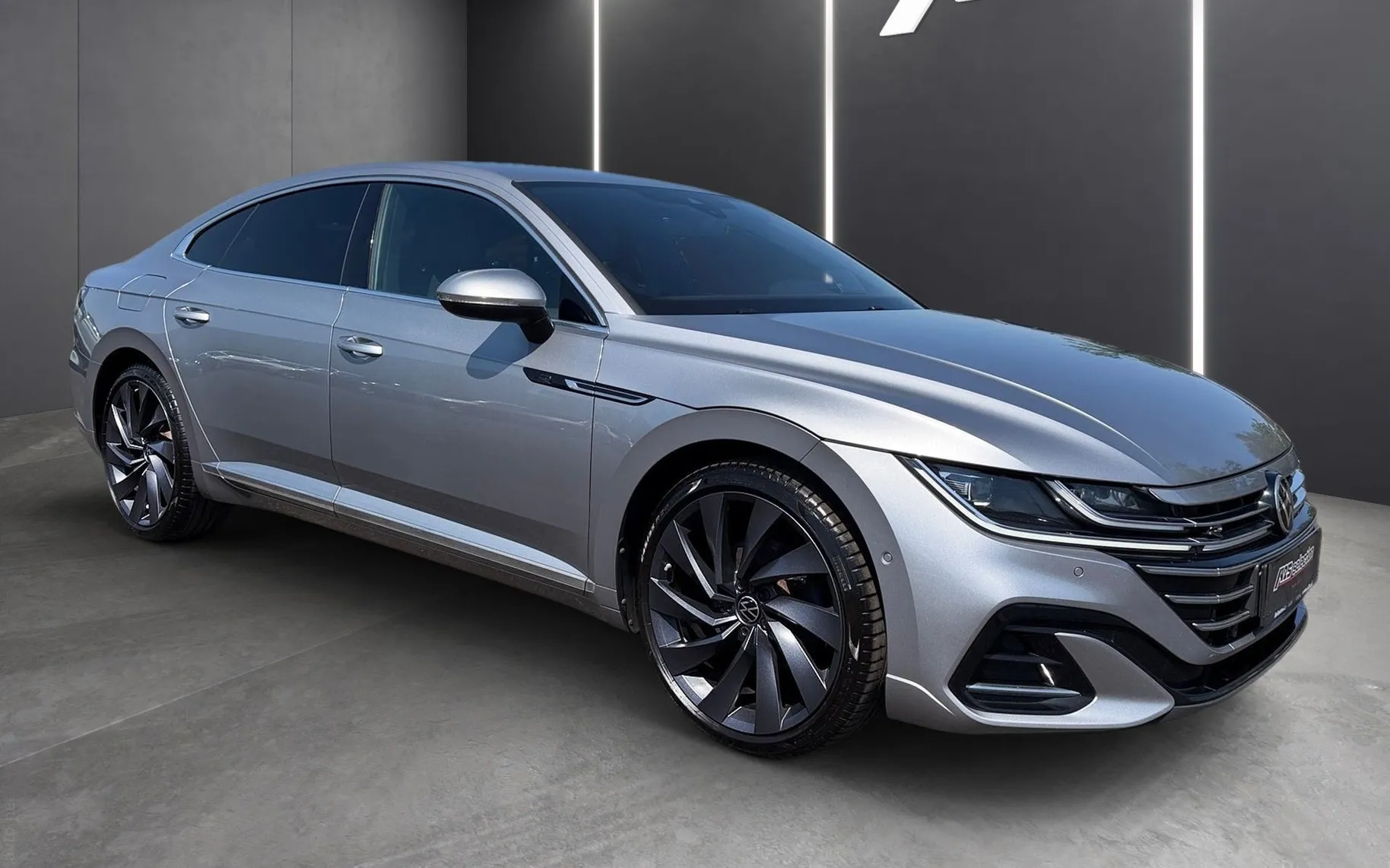 Zunanja slika - Volkswagen Arteon - 2.0 TDI BMT R-Line DSG-DCC-20 COL-Mrtvi kot-Harman - 2
