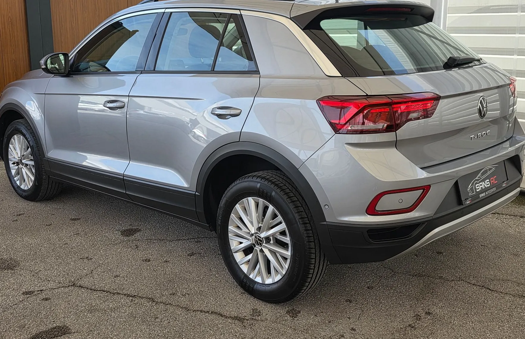 Zunanja slika - VW T-Roc - 2.0 TDI - IQ LED - VIRTUAL - RADAR - KAMERA - 3